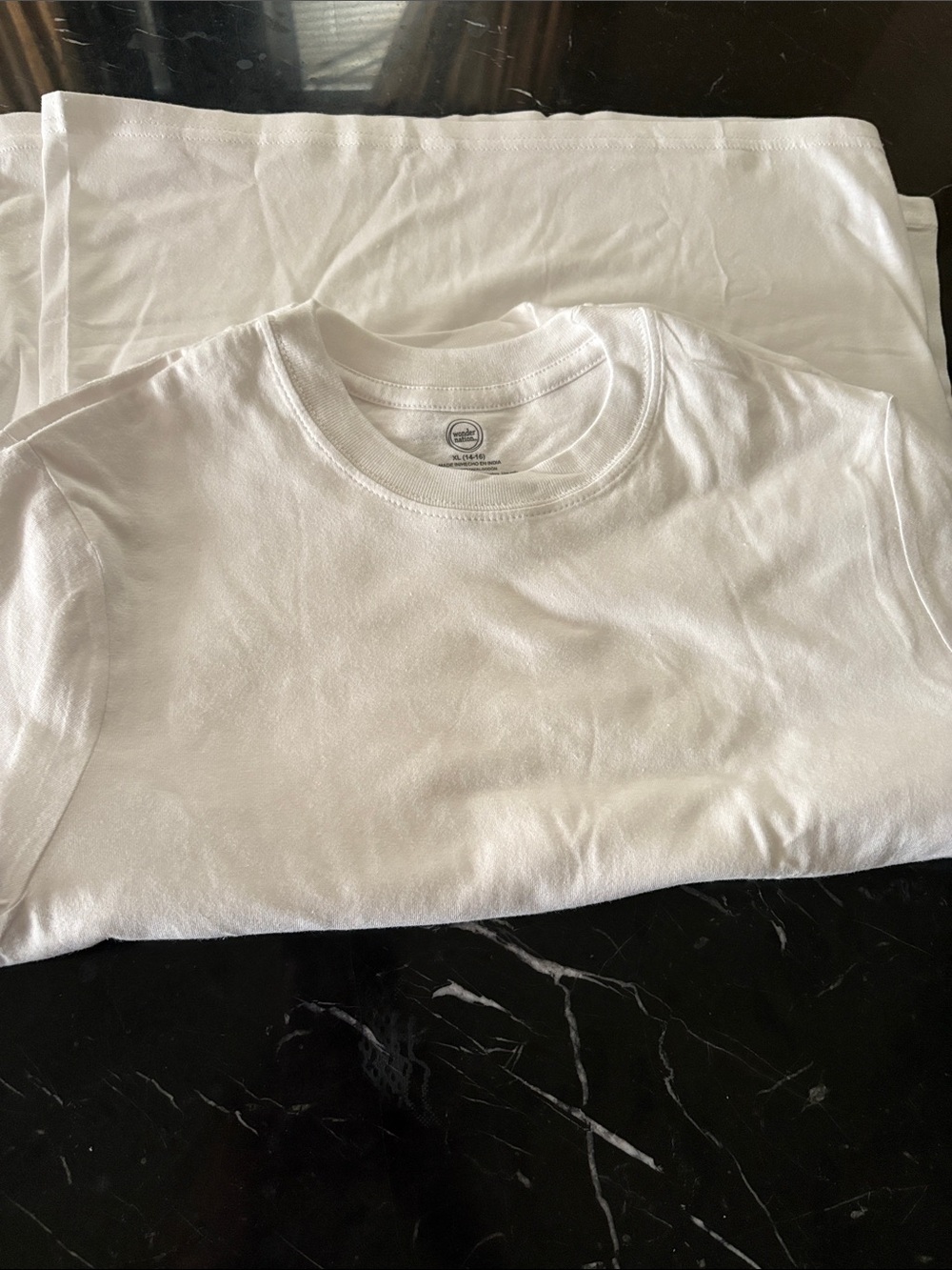 5 Brand new Boys wonder nation size 14/16 White Crew Neck T-Shirts